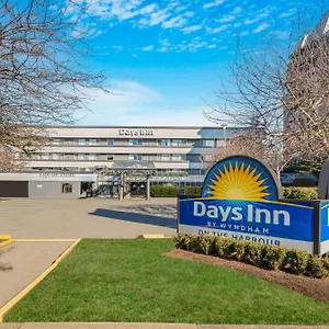 Hotel Days By Wyndham On The Harbour ***