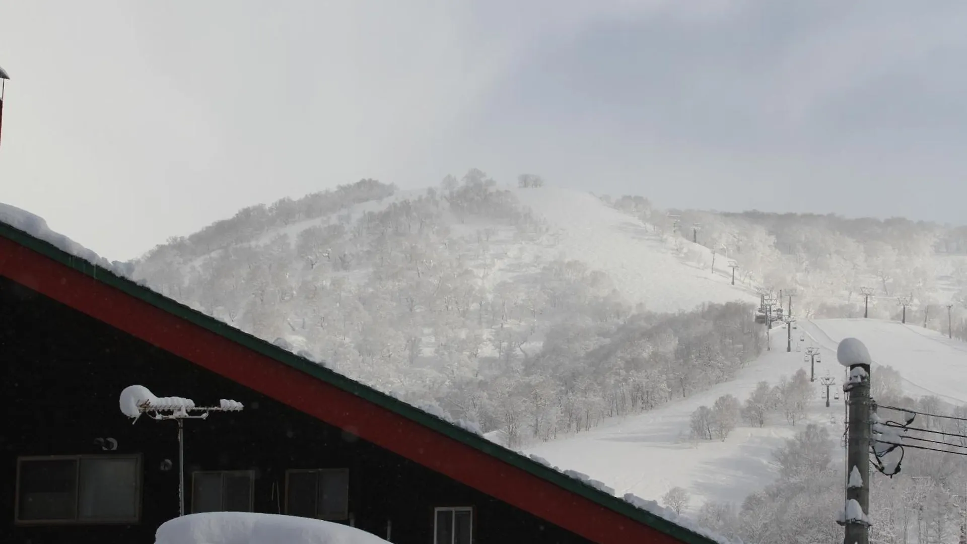 Moiwa Lodge Нисэко Гостевой дом