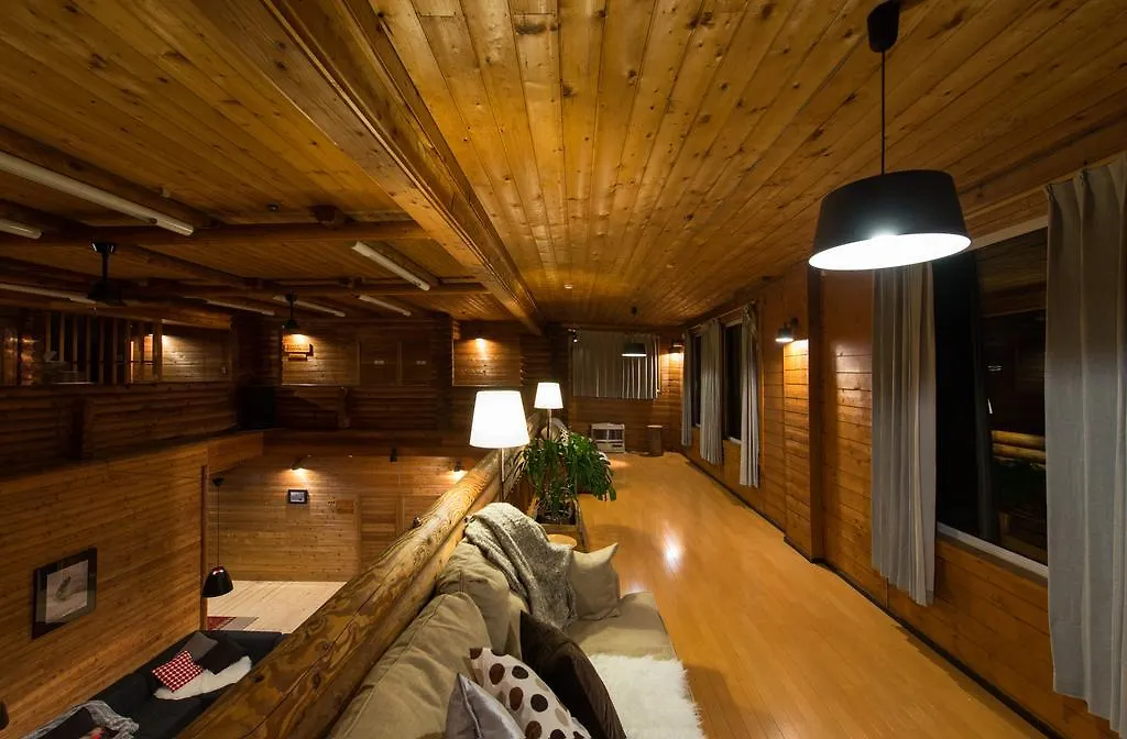 Moiwa Lodge Нисэко