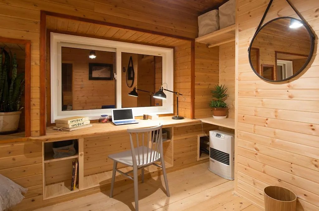 Гостевой дом Moiwa Lodge Нисэко