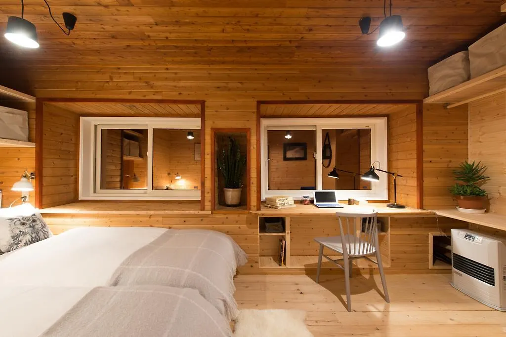 Moiwa Lodge Нисэко