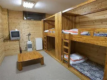 Moiwa Lodge Нисэко Гостевой дом